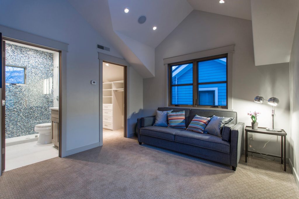 Norfolk Ave 2, sitting area - architectural design by Elliott Workgroup
