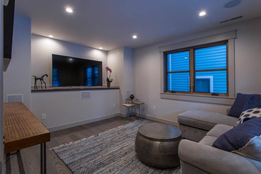 Norfolk Ave 2, den - architectural design by Elliott Workgroup