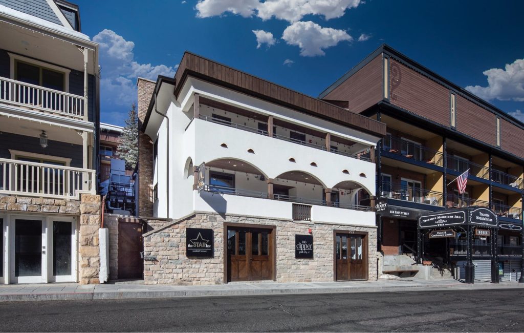 Star Hotel - architectural design by Elliott Workgroup